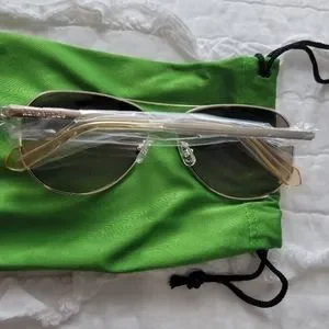 kate spade | Accessories | Kate Spade Emmaline Sunglasses  display picture 2